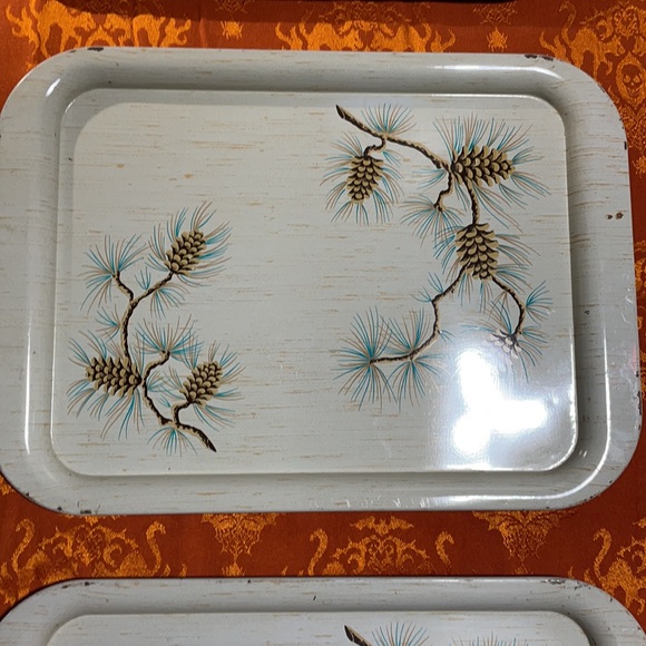 Vintage Mid Century Modern Metal Serving Trays! Pine Cone Decor! - Picture 4 of 14
